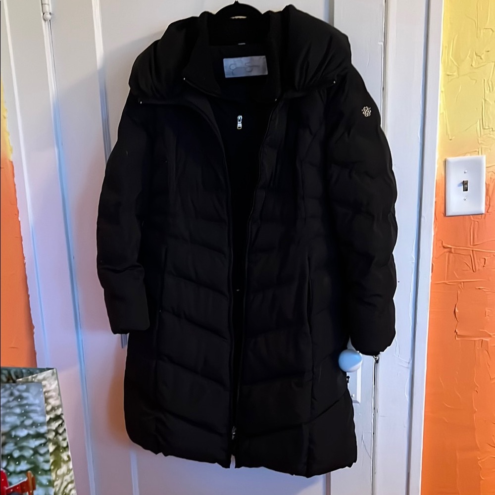 Women's Black Puffer Coat